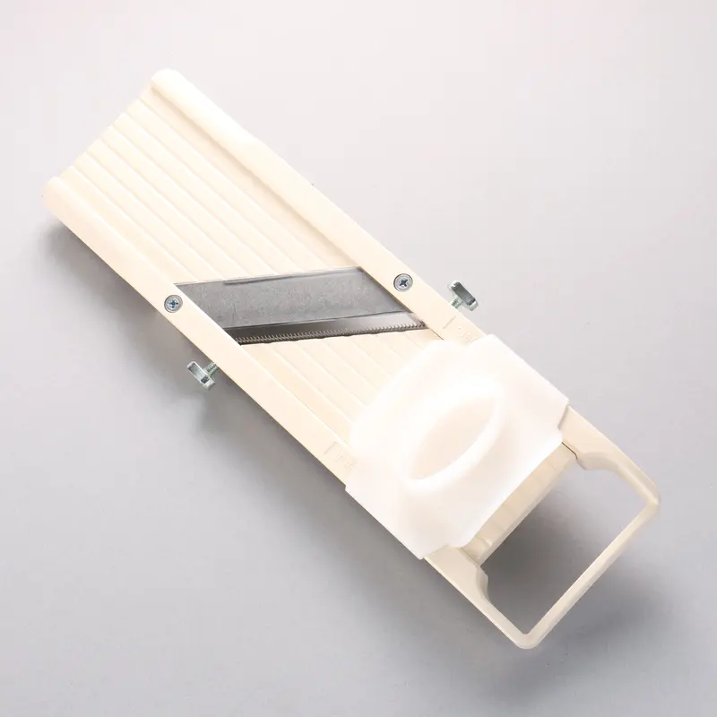 Benriner Classic Japanese Mandoline Slicer 1