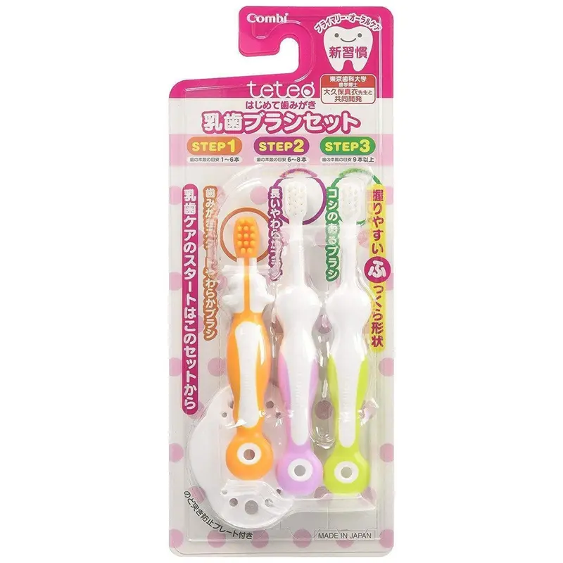 Combi Teteo Infant Toothbrush Set – Soft Bristles For Newborns (0+ Months) 1