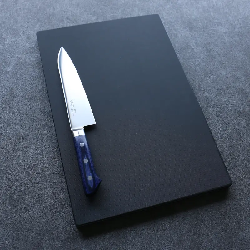 Hasegawa Pro-Pe Lite Cutting Board – 390 × 260Mm Black 1