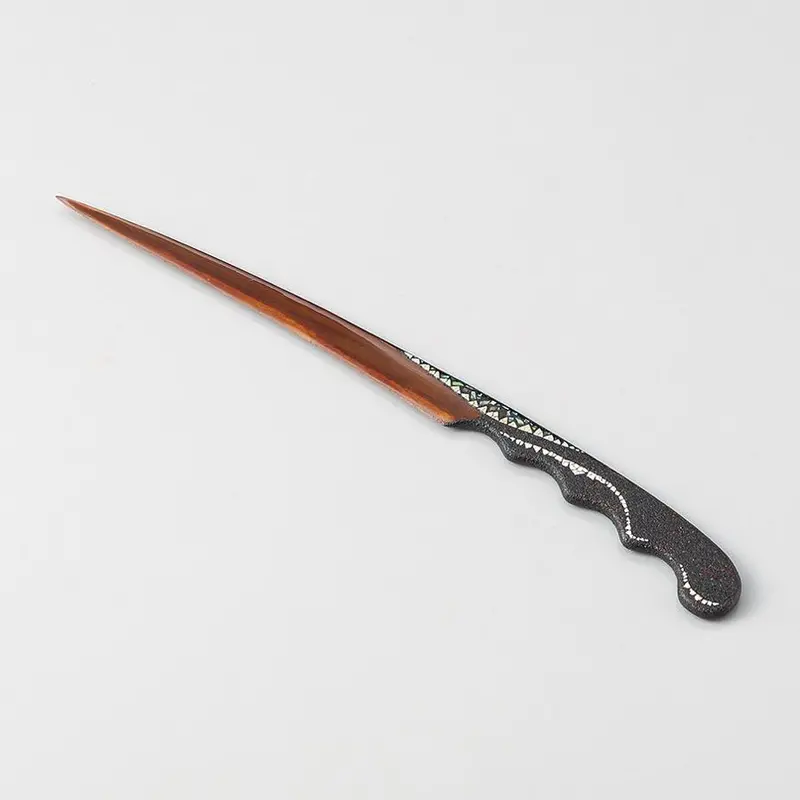 Isuke Wave & Flower Lacquered Paper Knife – Handcrafted Wooden Tool 1