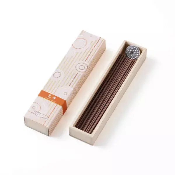 Kousaido Frankincense Incense Sticks – Handcrafted Aromatherapy Sticks In Wooden Box (40 Count) 1