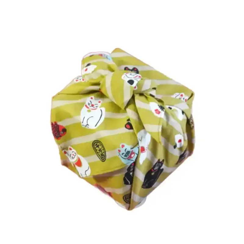 Seiran Lucky Cat Furoshiki – Cotton Wrapping Cloth With Maneki-Neko Motif 1