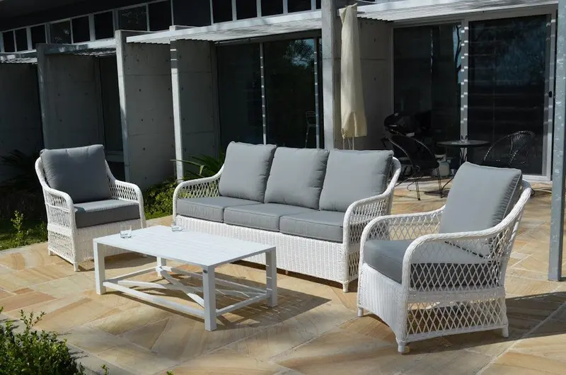 Shelta Glenview 4-Piece Outdoor Sofa Set – 3-Seater Sofa, Two Armchairs & Coordinating Ottoman 1