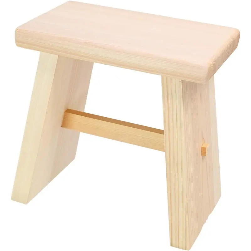 Umezawa Hinoki Cypress Bath Stool – Lightweight, Water-Resistant Seat 1