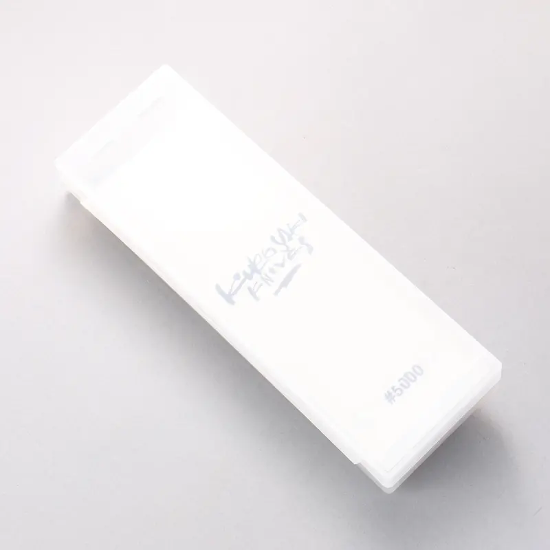 Yu Kurosaki Whetstone – #5000 Grit, 210 × 70 × 15Mm 1